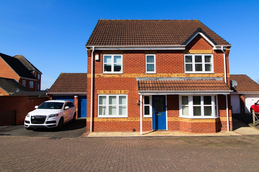 4 bed detached house for saleGuestwick Green, Hamilton LE5