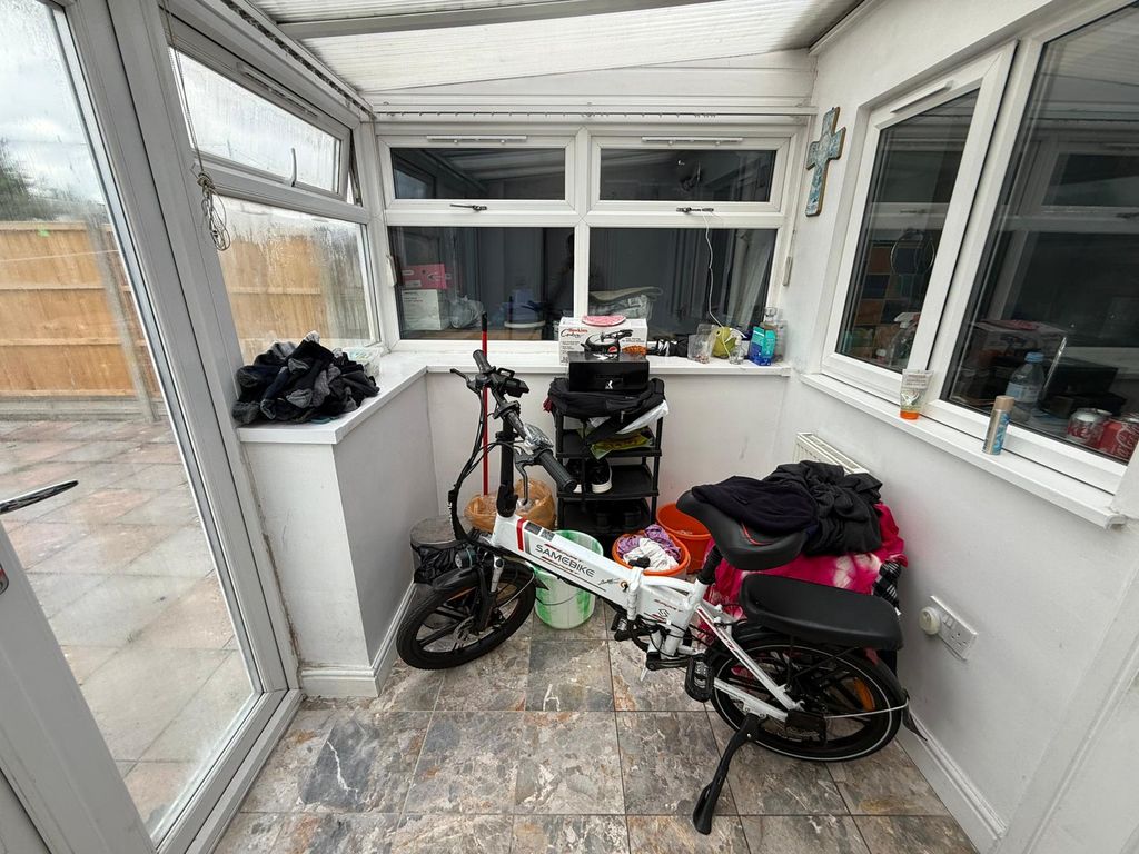 Additional image 7 of 3 bed semi-detached house for saleSt. Ives Road, Leicester LE4