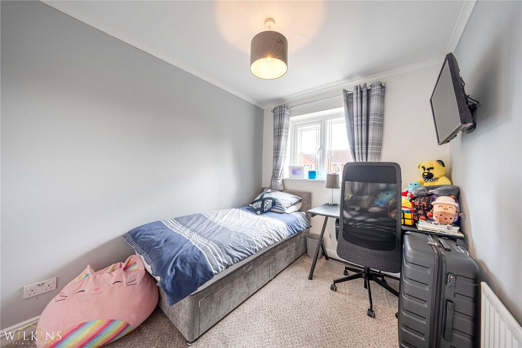 Additional image 23 of 4 bed detached house for saleLakeland Drive, Wilnecote, Tamworth, Staffordshire B77