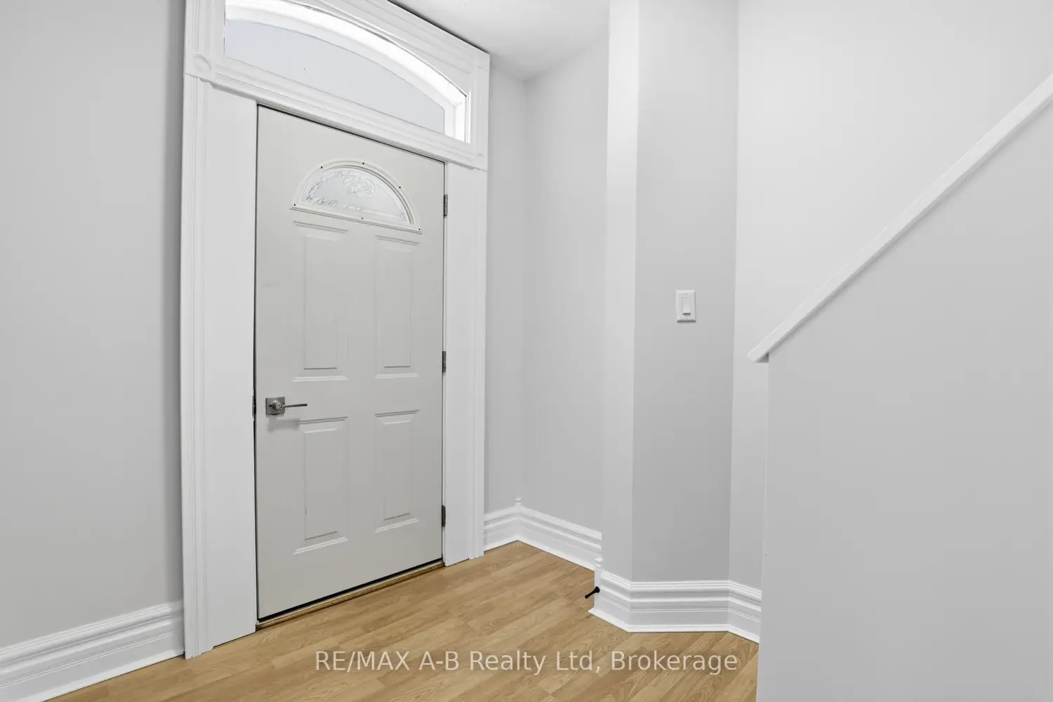 307 Nelson Street photo 2