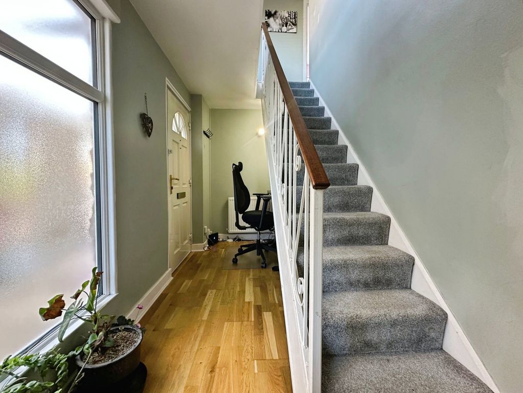 Additional image 18 of 3 bed semi-detached house for saleOak Hill, Finchfield, Wolverhampton WV3