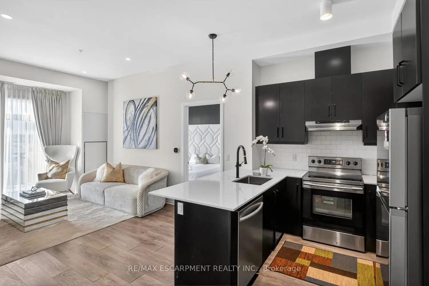 Additional image 6 of 1105 Leger Way 631