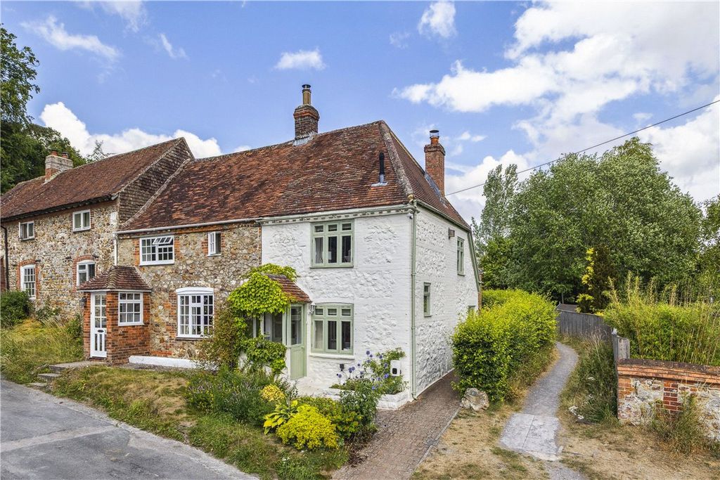 3 bed end terrace house for saleCrooked Corner, Aldbourne, Marlborough, Wiltshire SN8