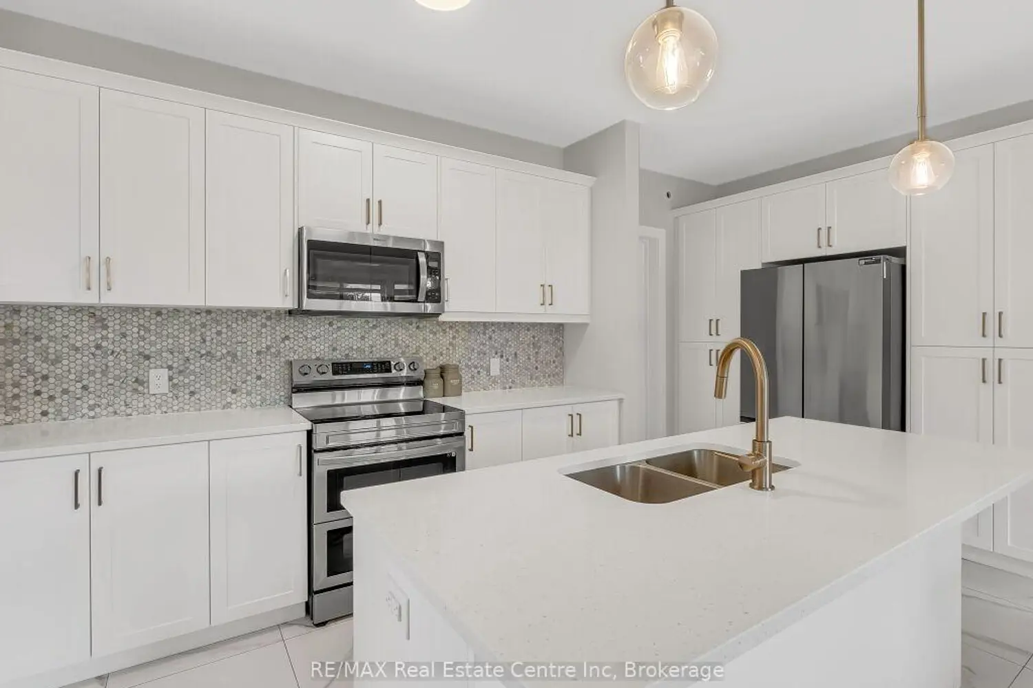 Additional image 12 of 297 Whiting Street 9