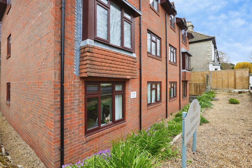 Additional image 15 of 2 bed flat for saleStratford Road, Salisbury SP1