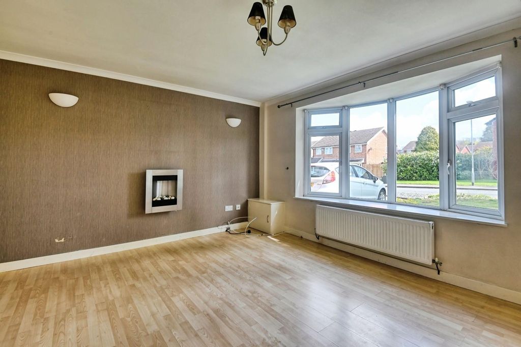 Additional image 2 of 3 bed semi-detached house for saleGreenheart, Tamworth B77