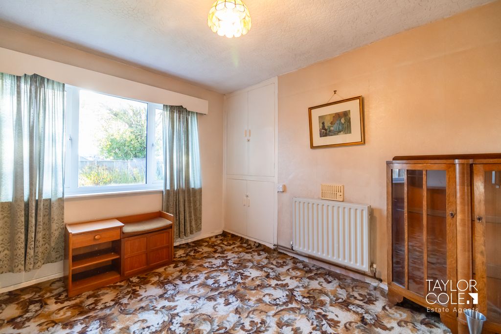 Additional image 8 of 3 bed terraced house for saleManor Road, Mile Oak, Tamworth B78