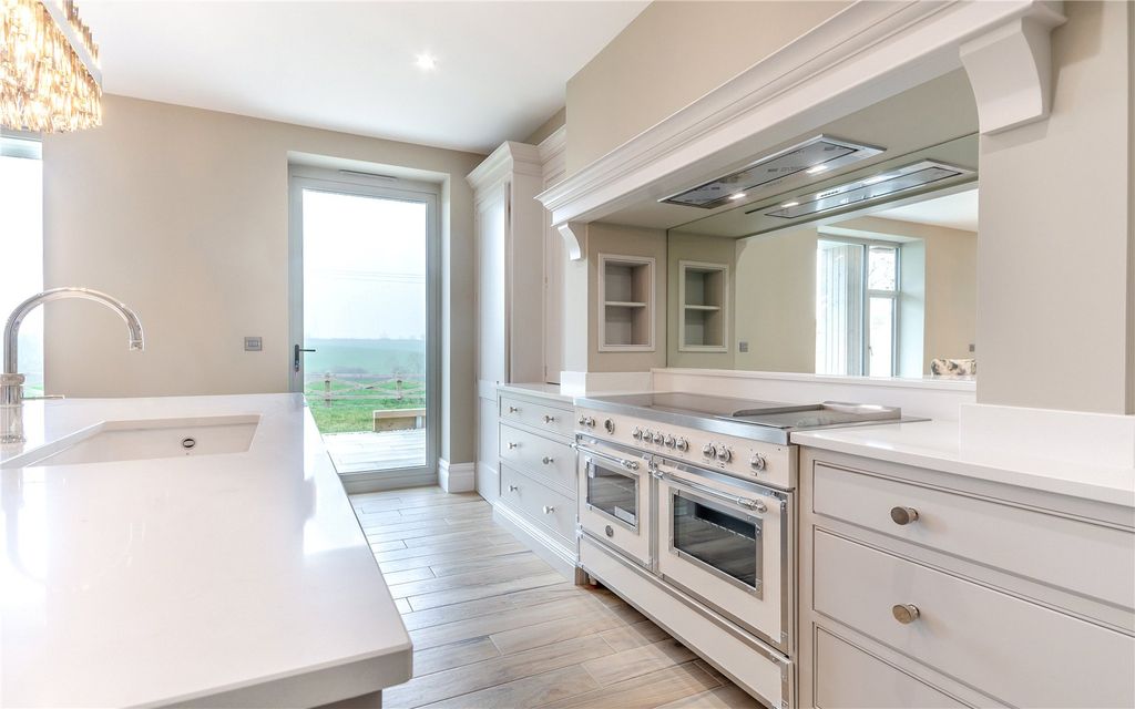 Additional image 8 of 5 bed detached house for saleBerry Thorpe Farm, Waltham Road, Thorpe Arnold, Melton Mowbray LE14