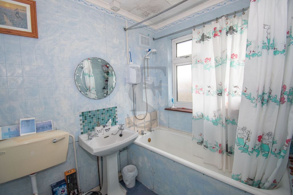 Additional image 11 of 3 bed detached house for saleFairfax Road, Leicester LE4
