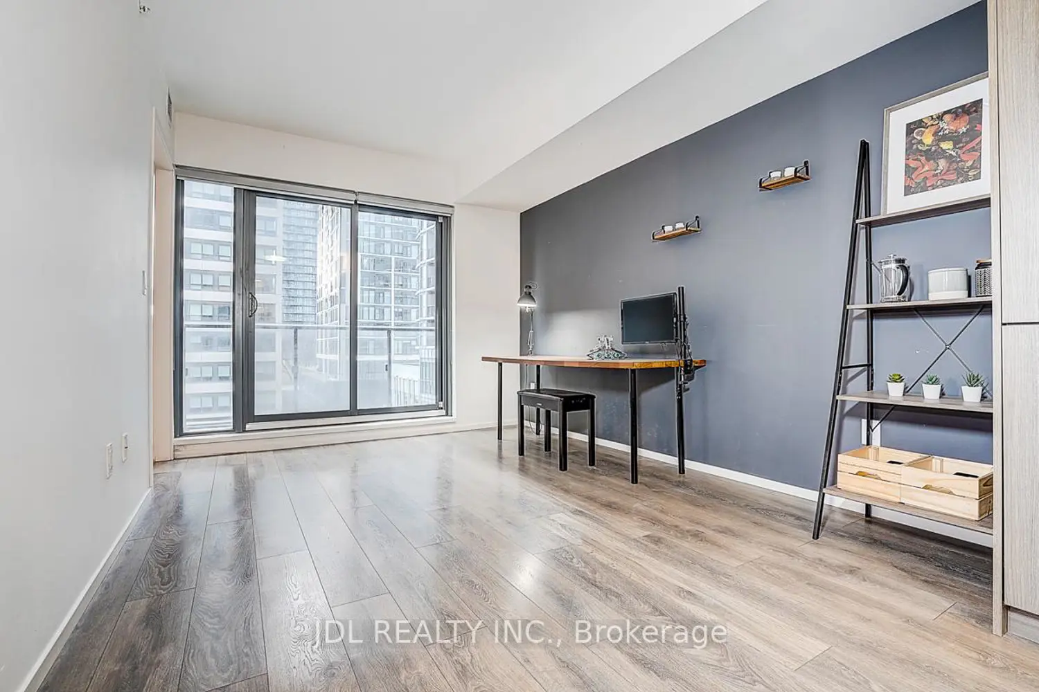 Additional image 8 of 159 Dundas Street 704