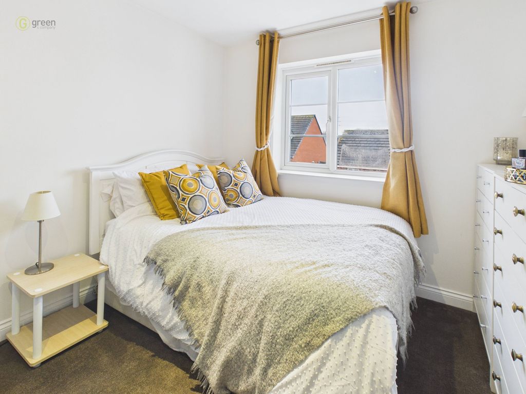 Additional image 17 of 4 bed town house for saleBarlow Avenue, Glascote, Tamworth B77