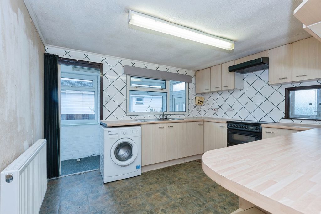 Additional image 8 of 2 bed property for saleSpringfield Park, Wykin Road, Hinckley, Leicestershire LE10