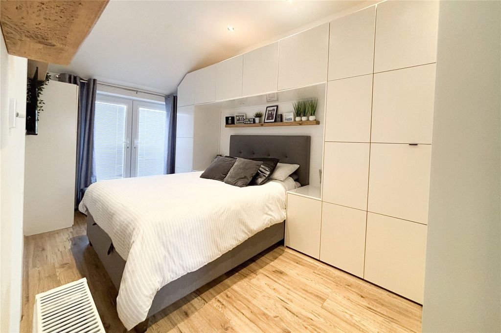 Additional image 6 of 4 bed semi-detached house for saleCroscombe Gardens, Frome BA11