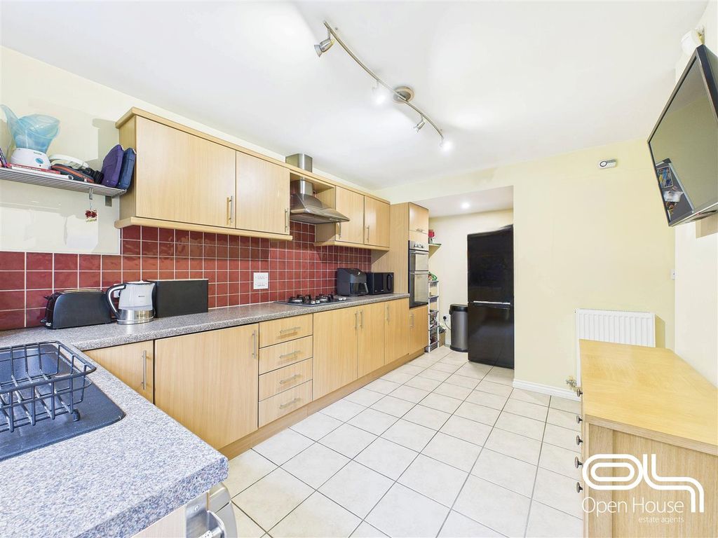 Additional image 6 of 4 bed detached house for saleBluebell Hollow, Stafford ST17