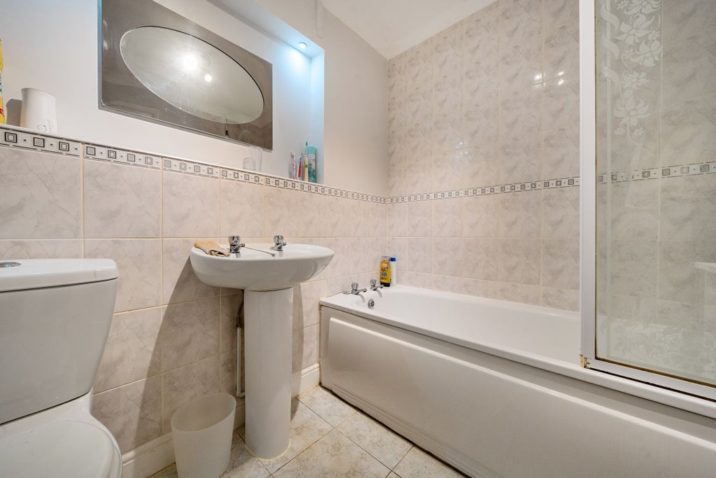 Additional image 16 of 4 bed semi-detached house for saleParsons Way, Royal Wootton Bassett, Royal Wootton Bassett SN4
