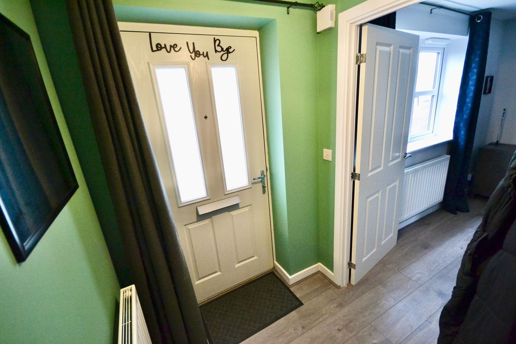 Additional image 5 of 3 bed semi-detached house for saleBuzzard Way, East Leake LE12