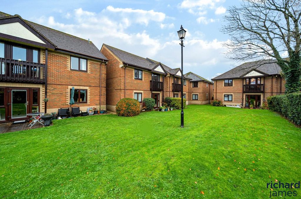 Additional image 10 of 1 bed flat for saleThe Mulberrys, Royal Wootton Bassett SN4