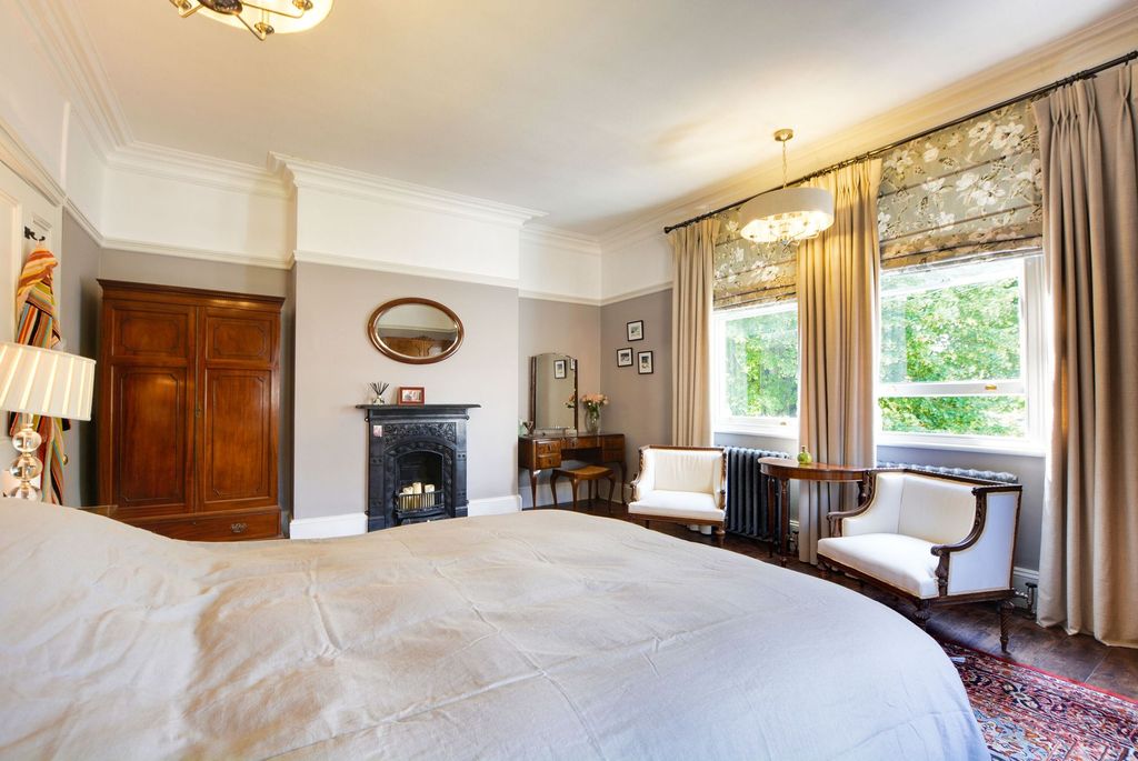 Additional image 25 of 6 bed semi-detached house for saleAlexandra Road, Stoneygate, Leicester LE2