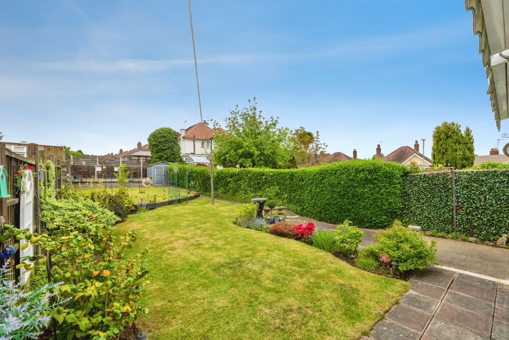 Additional image 24 of 3 bed semi-detached house for saleCliffwood Avenue, Birstall, Leicester, Leicestershire LE4