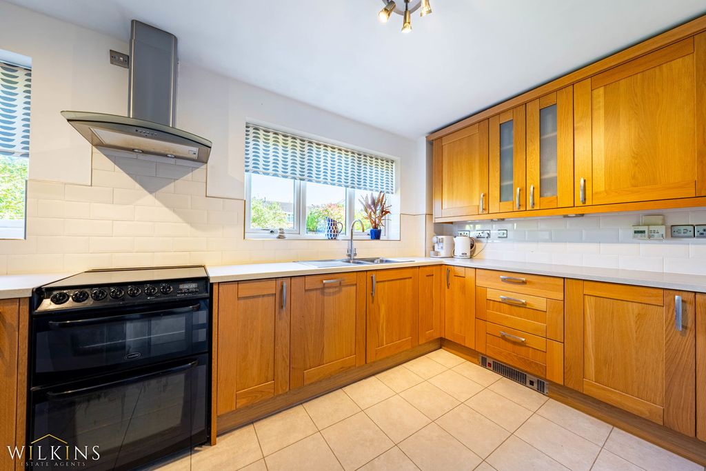 Additional image 9 of 4 bed detached house for saleDevonshire Drive, Tamworth, Staffordshire B78
