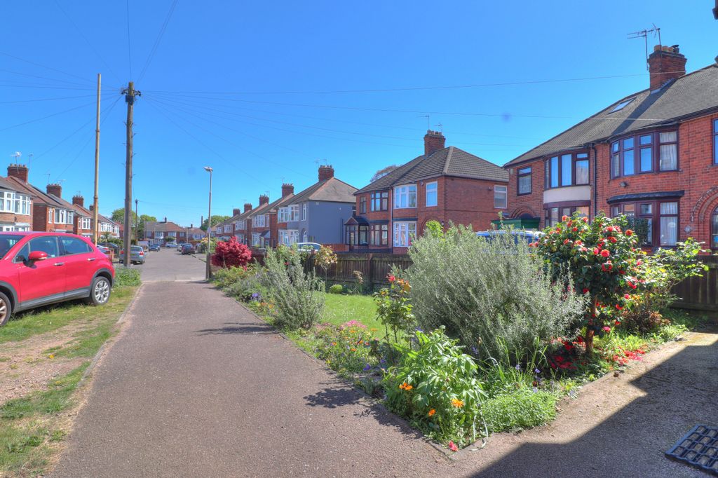 Additional image 20 of 3 bed semi-detached house for saleEileen Avenue, Leicester LE4