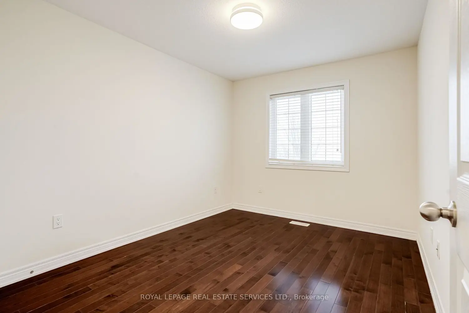 Additional image 12 of 1259 Craigleith Road