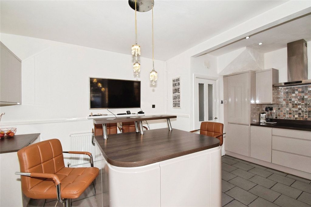 Additional image 13 of 3 bed semi-detached house for saleBurnaston Road, Leicester, Leicestershire LE2