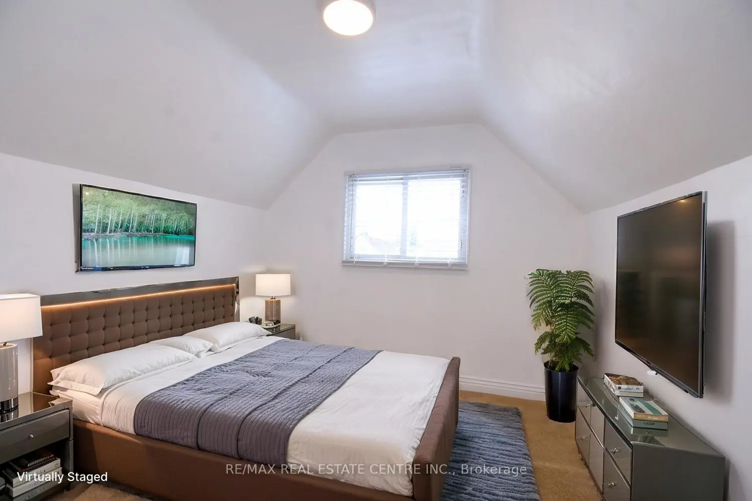 215 Walter Avenue photo 4
