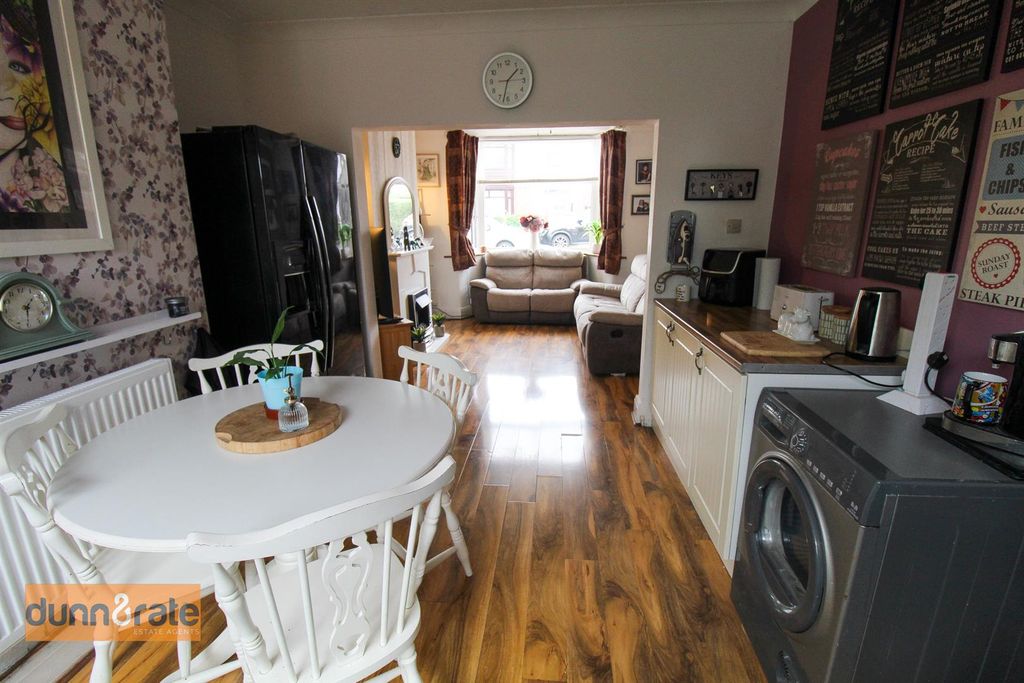 Additional image 2 of 4 bed semi-detached house for saleGordon Avenue, Sneyd Green, Stoke-On-Trent ST6