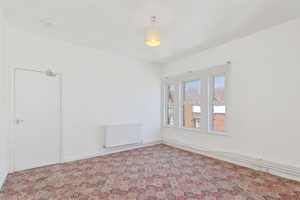 Additional image 14 of 5 bed terraced house for saleWestleigh Road, Leicester LE3
