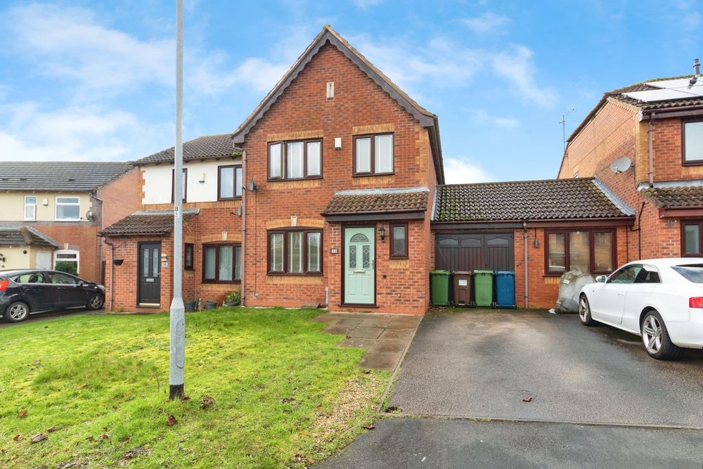 3 bed semi-detached house for saleSpeedwell Rise, Stafford, Staffordshire ST16