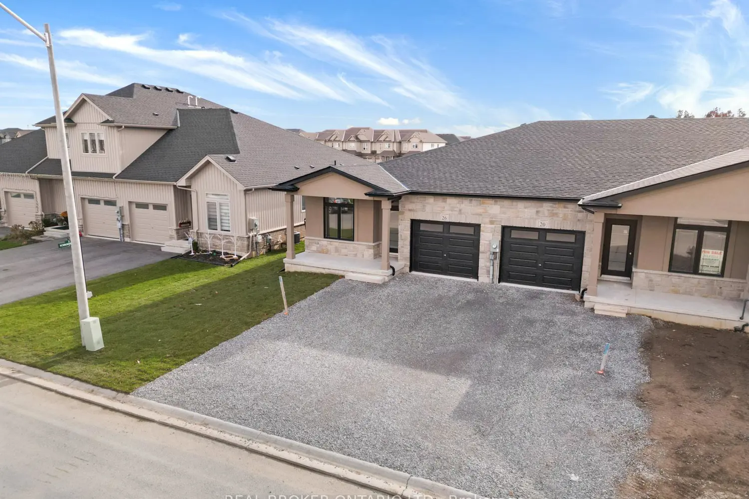 26 Austin Drive photo 2
