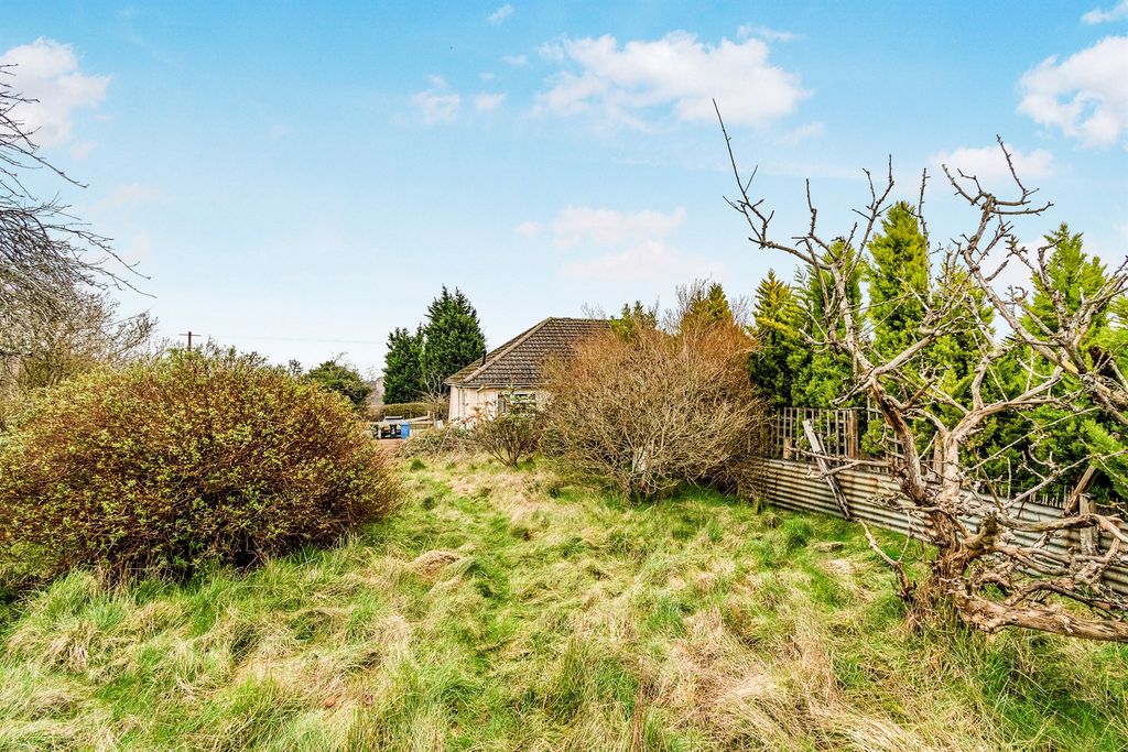 Additional image 11 of 3 bed semi-detached bungalow for saleSpringhill Lane, Lower Penn, Wolverhampton WV4