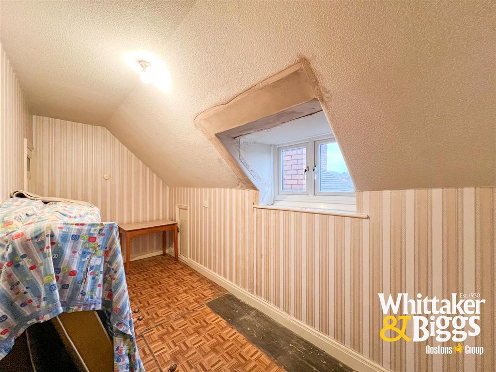Additional image 10 of 5 bed end terrace house for saleOsborne Street, Leek ST13
