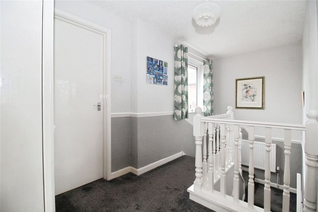 Additional image 14 of 3 bed semi-detached house for saleDean Close, Hinckley, Leicestershire LE10