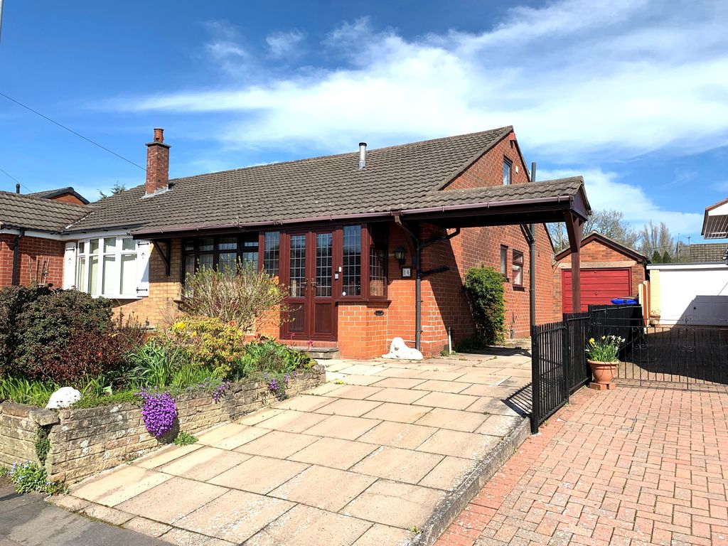 2 bed semi-detached bungalow for saleBraemar Close, Bucknall, Stoke-On-Trent ST2