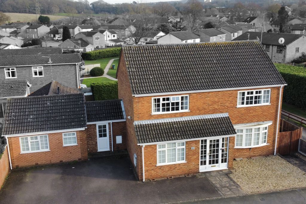 5 bed detached house for saleTrueway Drive, Shepshed LE12
