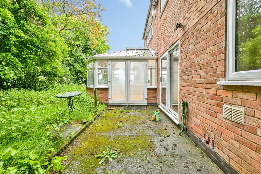 Additional image 14 of 5 bed detached house for saleHarefield Avenue, Leicester LE3