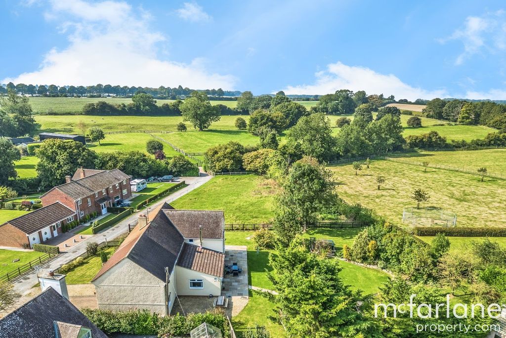 Additional image 33 of 6 bed detached house for saleUffcott, Swindon SN4