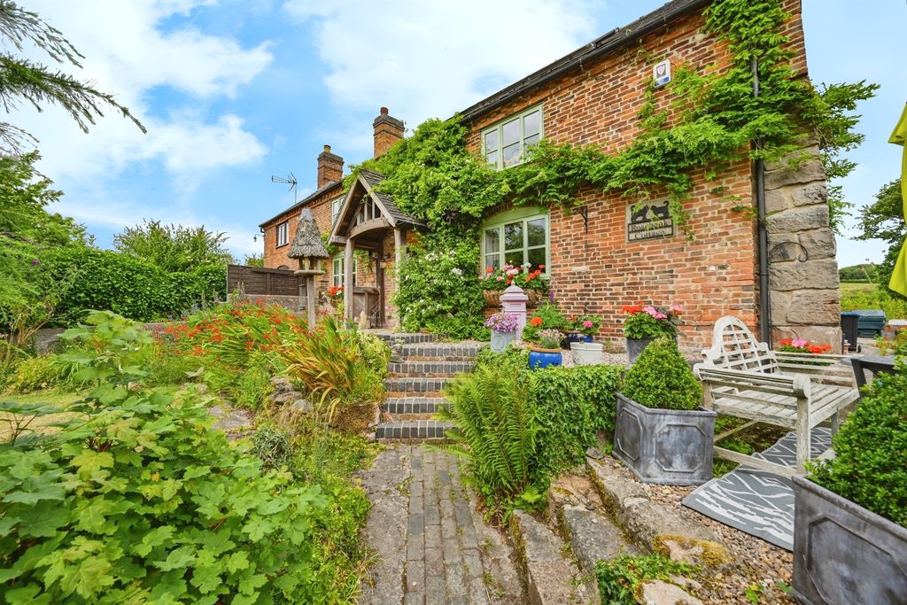 3 bed semi-detached house for saleRosebank Cottages, Roston, Ashbourne DE6