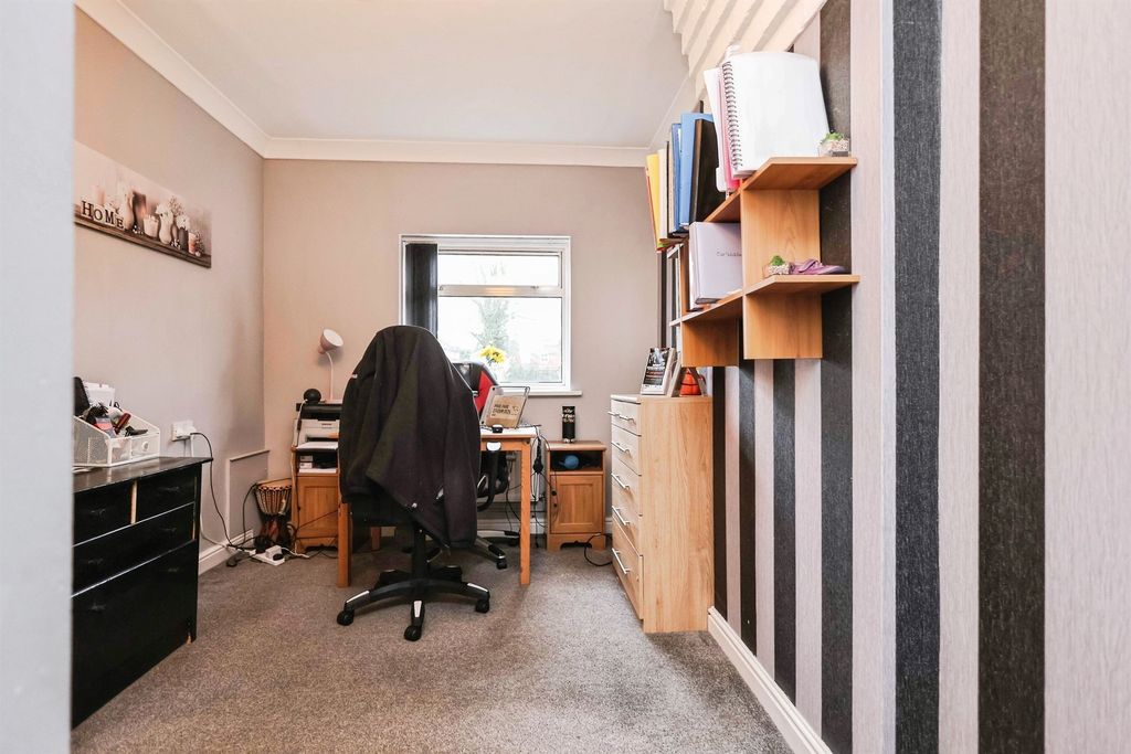 Additional image 15 of 3 bed semi-detached house for saleWolverhampton Road, Kingswinford DY6