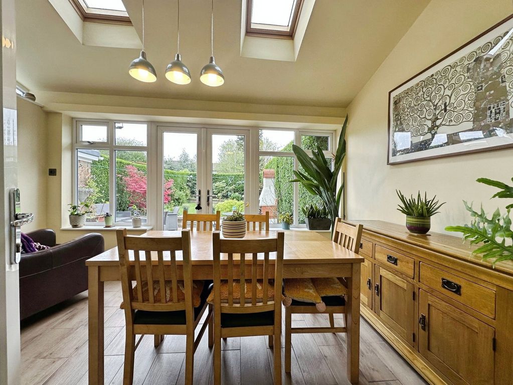 Additional image 9 of 3 bed terraced house for saleCastlecroft Avenue, Castlecroft, Wolverhampton WV3