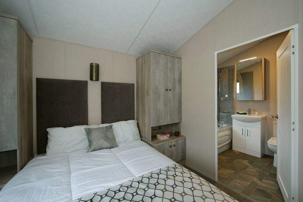 Additional image 10 of 2 bed mobile/park home for saleThe Meadows, Claverley, Wolverhampton WV5