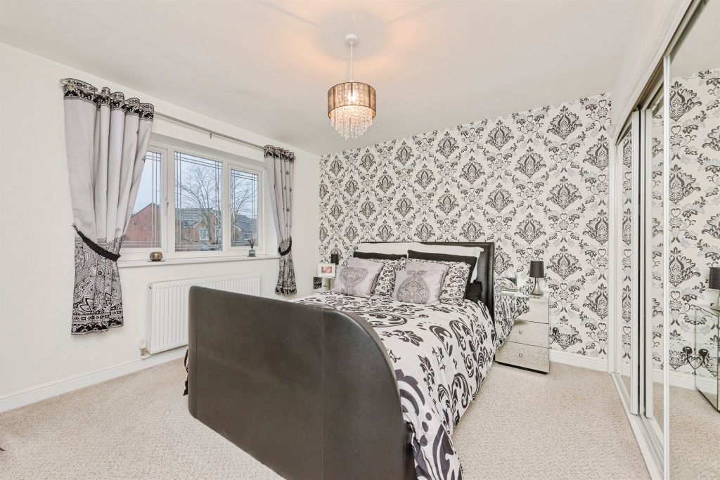 Additional image 11 of 4 bed detached house for saleLakeland Drive, Wilnecote, Tamworth B77
