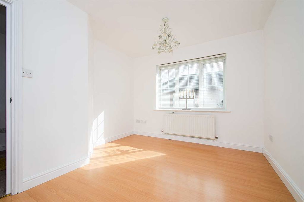 Additional image 9 of 4 bed town house for saleBurton Old Road East, Lichfield WS14