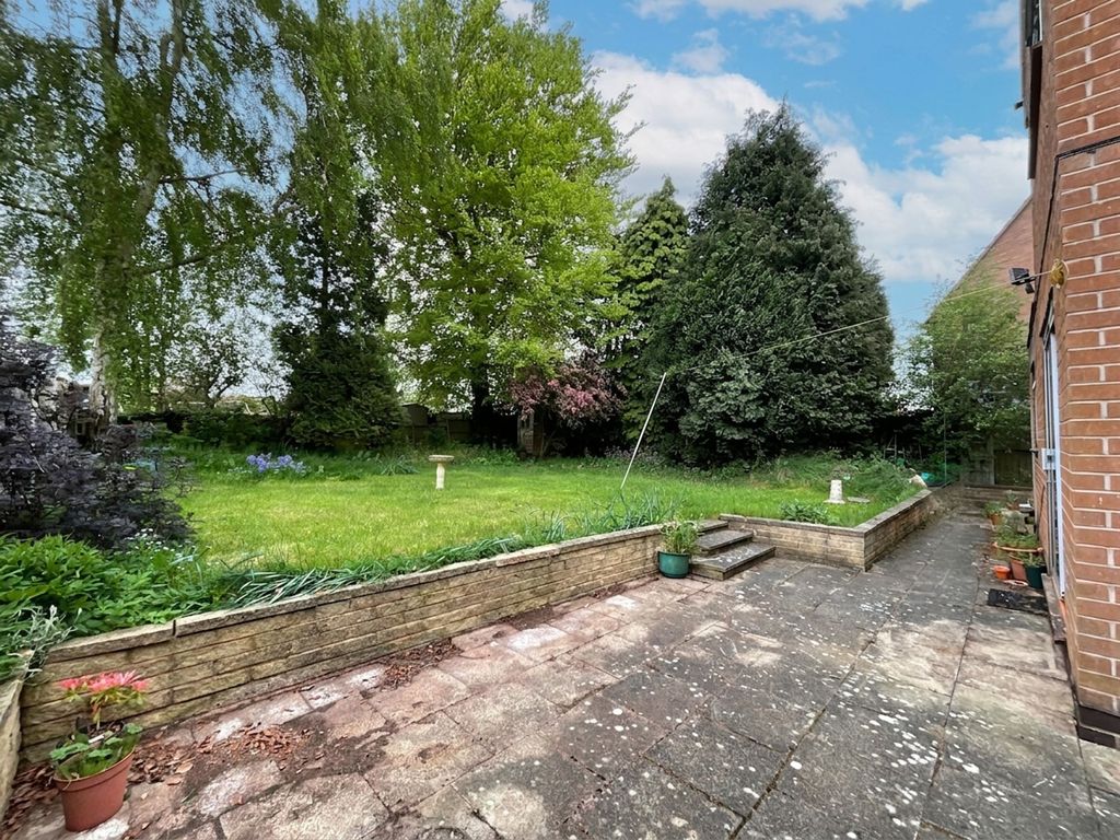 Additional image 32 of 4 bed semi-detached house for saleGreenfield Road, Stafford ST17