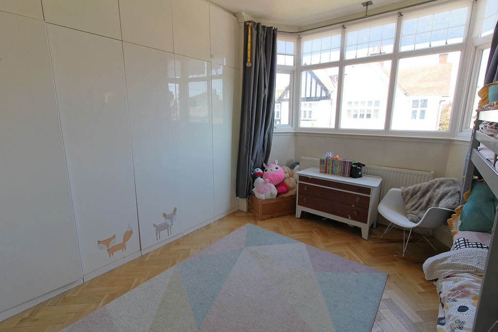 Additional image 15 of 5 bed semi-detached house for saleMeadhurst Road, Western Park, Leicester LE3