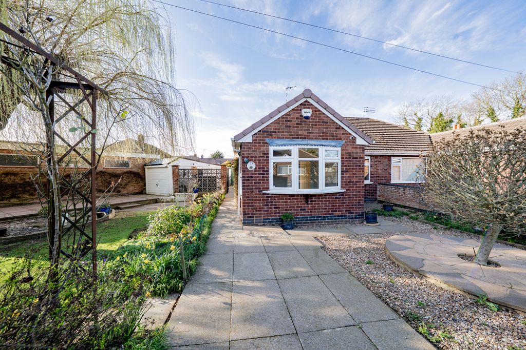 Additional image 2 of 3 bed semi-detached bungalow for saleCollege Road, Syston, Leicestershire LE7