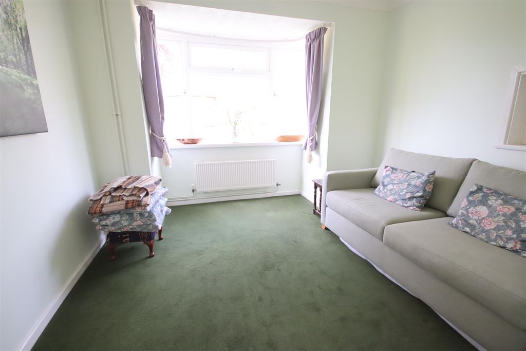 Additional image 5 of 4 bed detached house for saleHedge Row, Chippenham SN15