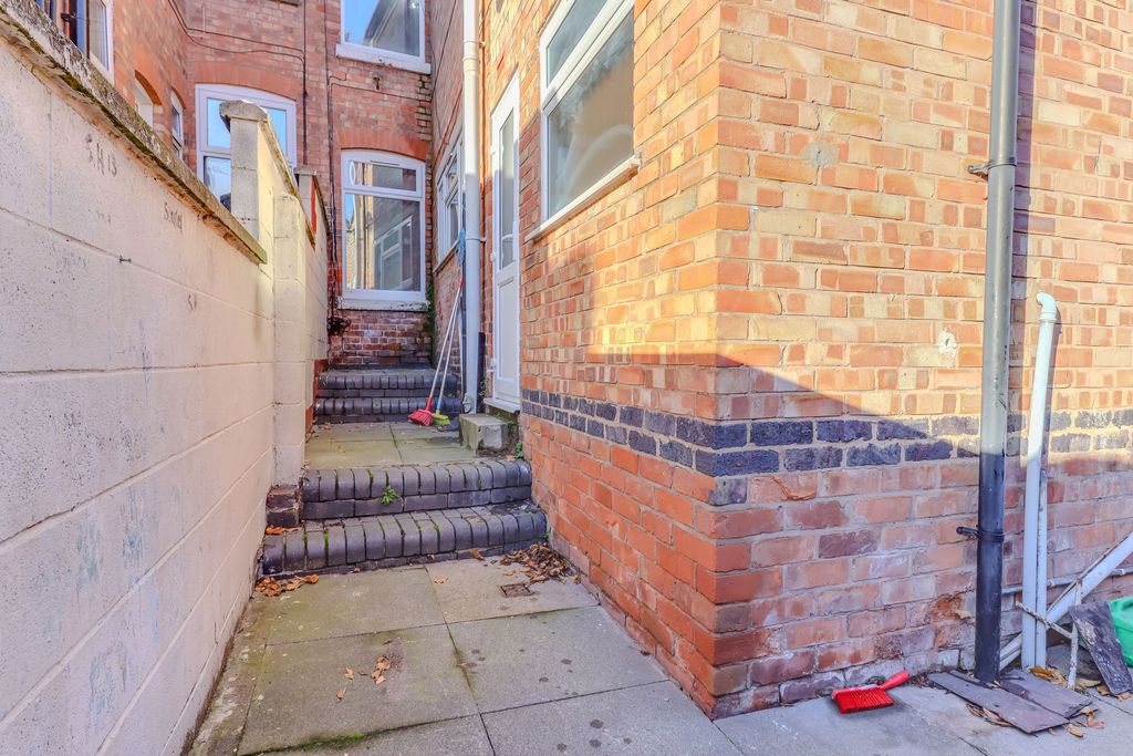 Additional image 15 of 3 bed terraced house for saleIngle Street, Leicester LE3